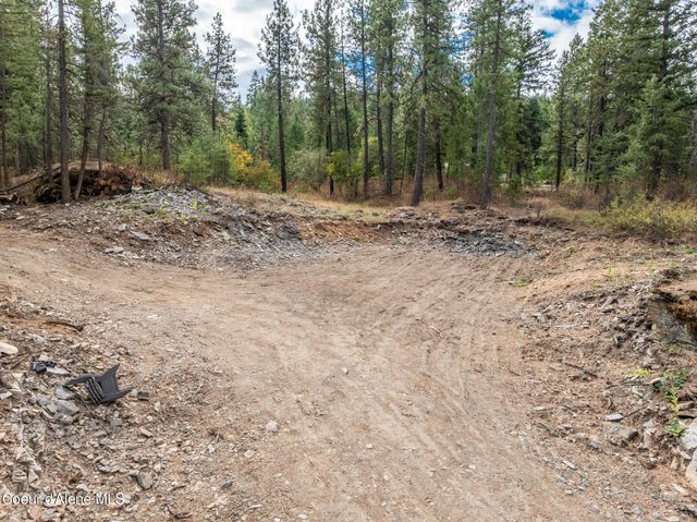 371 S IRONWOOD LN, Post Falls, ID 83854