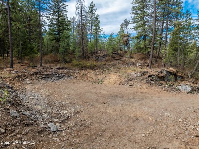 371 S IRONWOOD LN, Post Falls, ID 83854