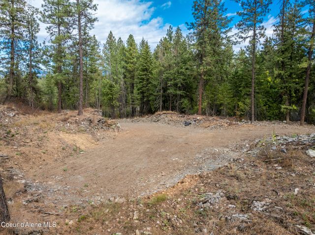 371 S IRONWOOD LN, Post Falls, ID 83854