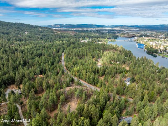 371 S IRONWOOD LN, Post Falls, ID 83854