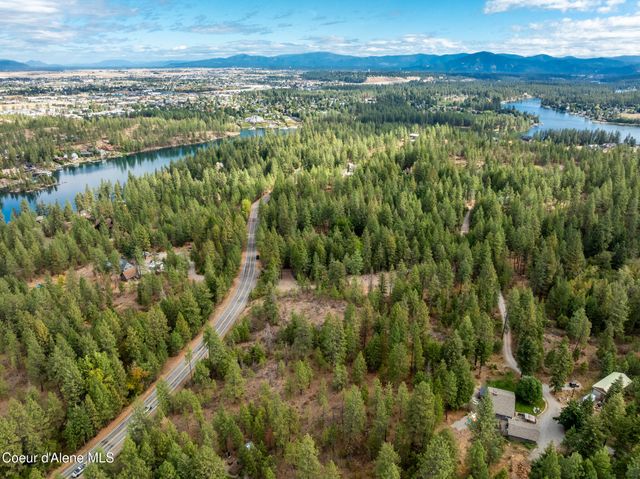 371 S IRONWOOD LN, Post Falls, ID 83854