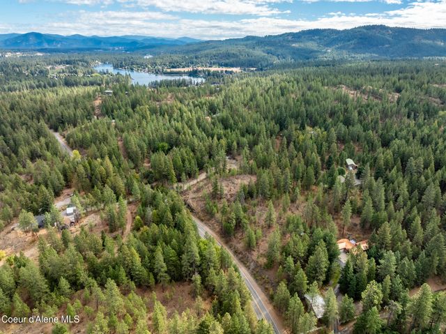 371 S IRONWOOD LN, Post Falls, ID 83854