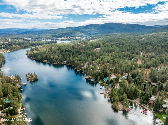 371 S IRONWOOD LN, Post Falls, ID 83854