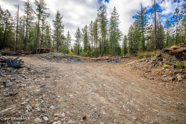 371 S IRONWOOD LN, Post Falls, ID 83854