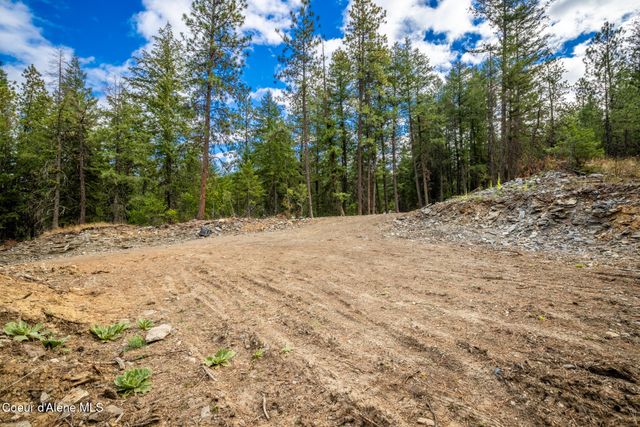 371 S IRONWOOD LN, Post Falls, ID 83854
