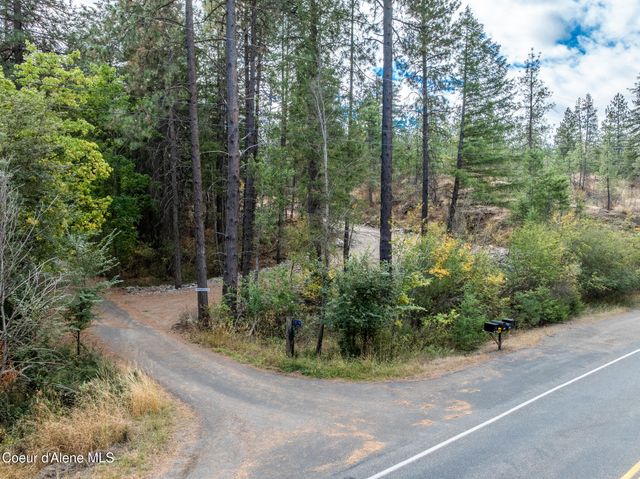 371 S IRONWOOD LN, Post Falls, ID 83854