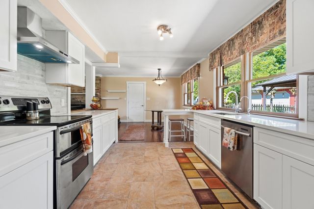 2756 Cottonwood Drive, Springfield, OH 45504