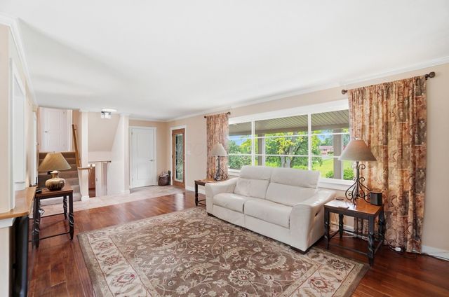 2756 Cottonwood Drive, Springfield, OH 45504