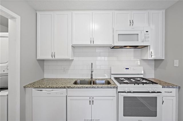 1907 Orman Street, Bryan, TX 77801