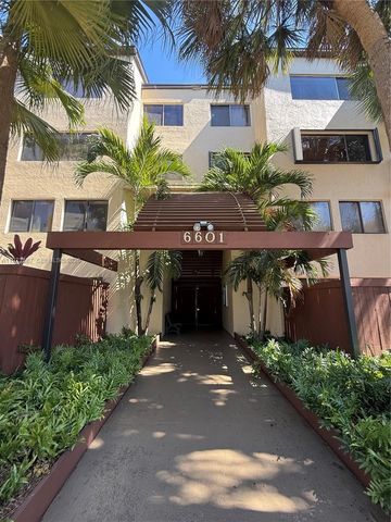 6601 SW 116th Ct 402, Miami, FL 33173