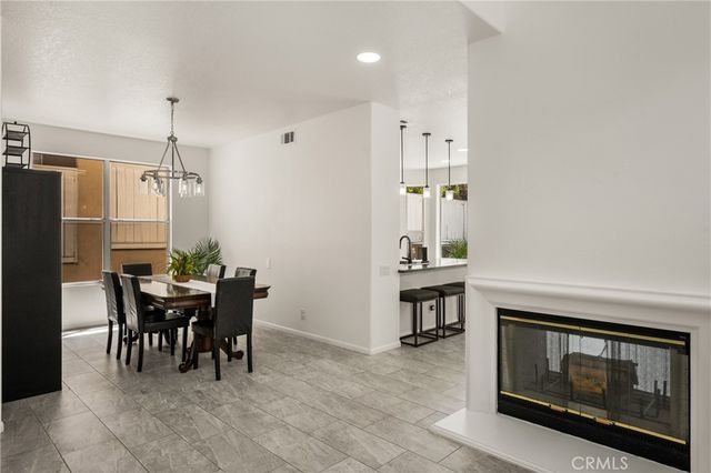 8610 E Silver Ridge, Anaheim Hills, CA 92808