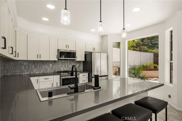 8610 E Silver Ridge, Anaheim Hills, CA 92808