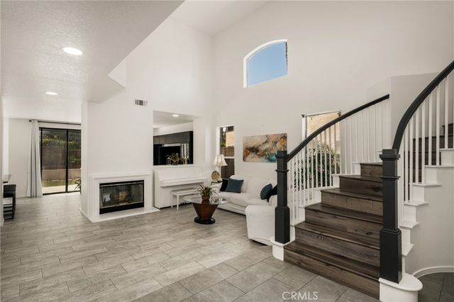 8610 E Silver Ridge, Anaheim Hills, CA 92808