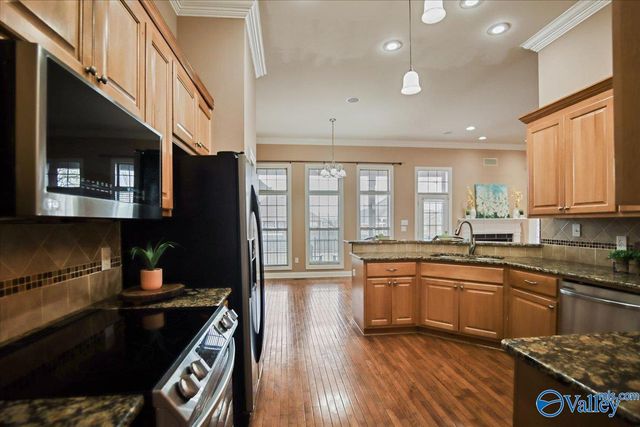 110 Arrow Path Drive, Huntsville, AL 35806