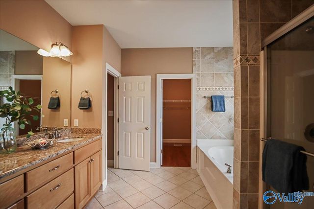 110 Arrow Path Drive, Huntsville, AL 35806