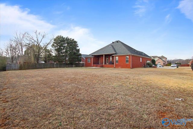 110 Arrow Path Drive, Huntsville, AL 35806