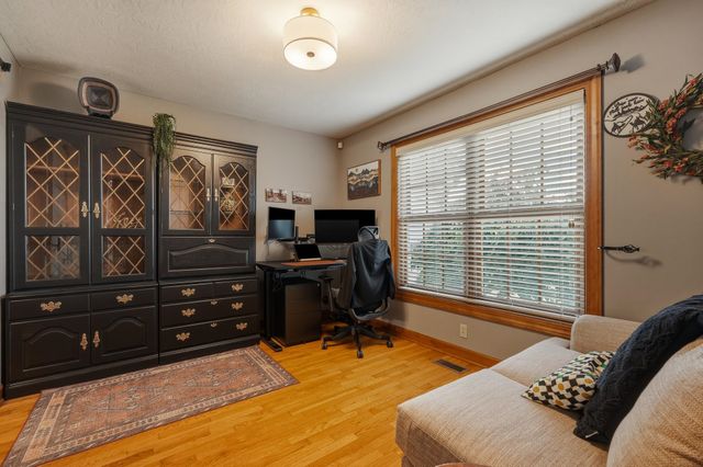 109 Dogwood Lane, South Point, OH 45680