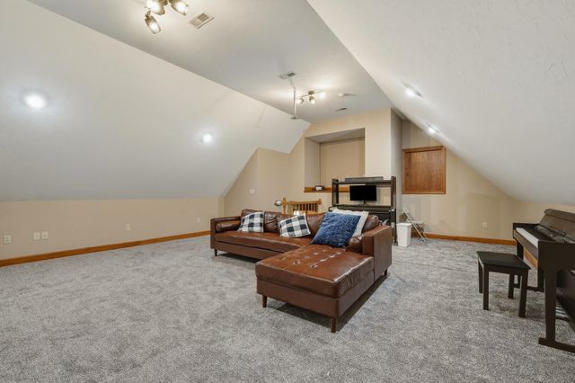 109 Dogwood Lane, South Point, OH 45680