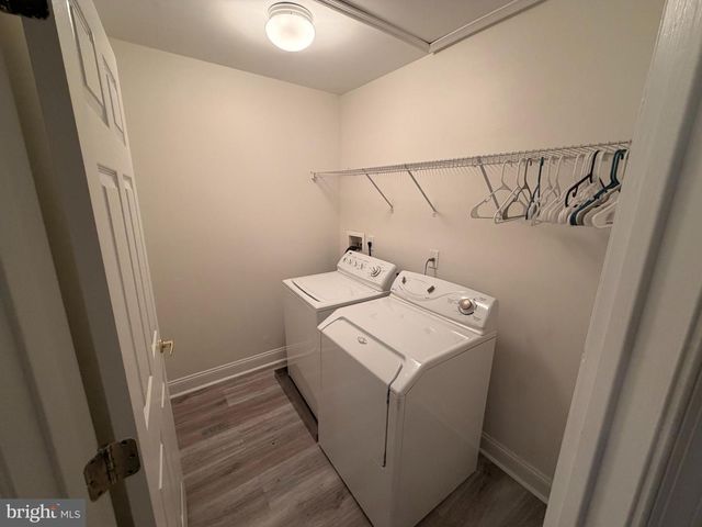 36 WEAVER DR, Marlton, NJ 08053