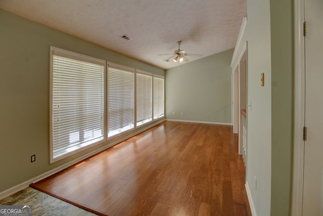 195 Manor Oak Drive, Covington, GA 30014