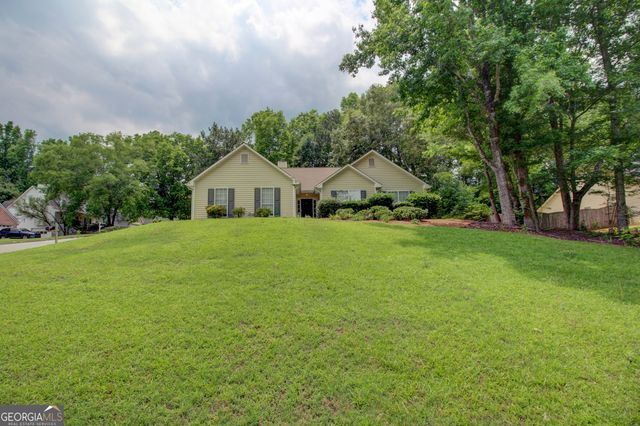 195 Manor Oak Drive, Covington, GA 30014