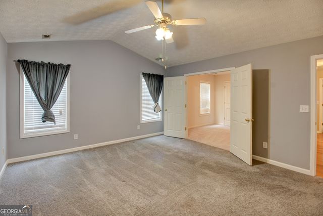 195 Manor Oak Drive, Covington, GA 30014
