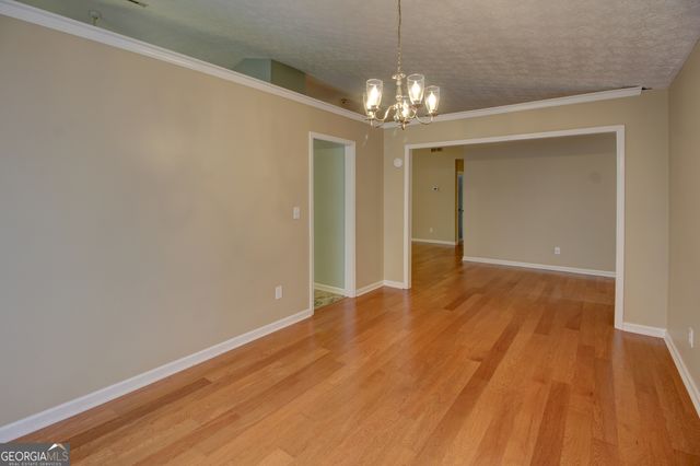 195 Manor Oak Drive, Covington, GA 30014