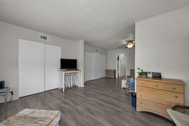 2370 JAMAICAN STREET 64, Clearwater, FL 33763