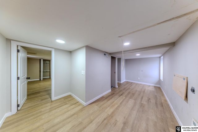 3934 Vine Street, Lincoln, NE 68503