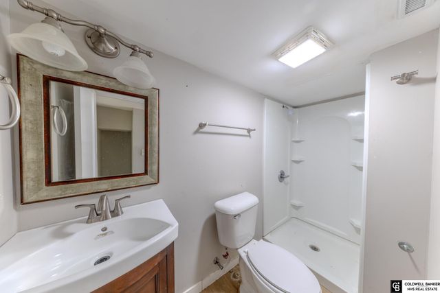 3934 Vine Street, Lincoln, NE 68503