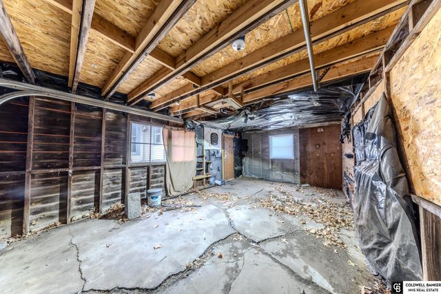 3934 Vine Street, Lincoln, NE 68503