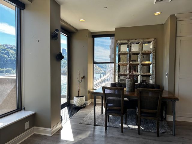 151 Fort Pitt Blvd 902, Downtown Pgh, PA 15222