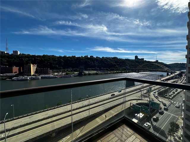 151 Fort Pitt Blvd 902, Downtown Pgh, PA 15222