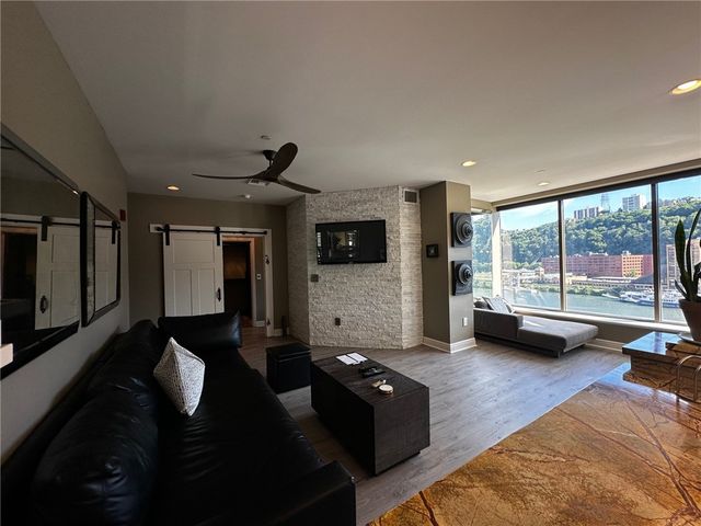151 Fort Pitt Blvd 902, Downtown Pgh, PA 15222