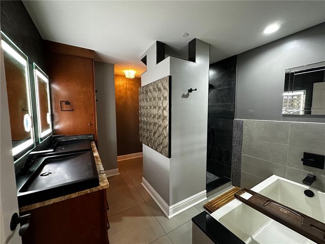 151 Fort Pitt Blvd 902, Downtown Pgh, PA 15222