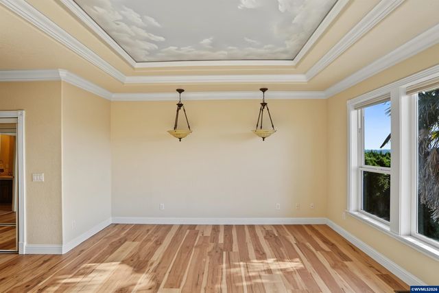 740 Hazeltine Av SE, Salem, OR 97306