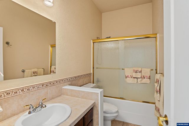 740 Hazeltine Av SE, Salem, OR 97306