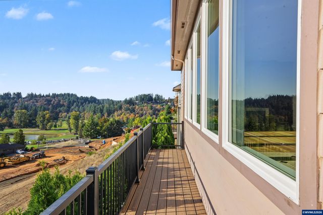 740 Hazeltine Av SE, Salem, OR 97306