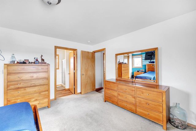 2080 W HIGGINS, De Pere, WI 54115