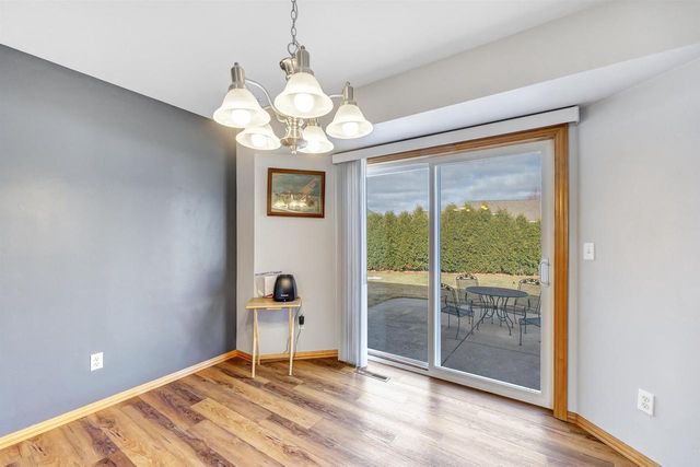 2080 W HIGGINS, De Pere, WI 54115