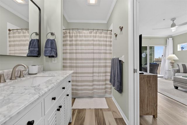 2020 WILLOW HAMMOCK CIRCLE 304, Punta Gorda, FL 33983