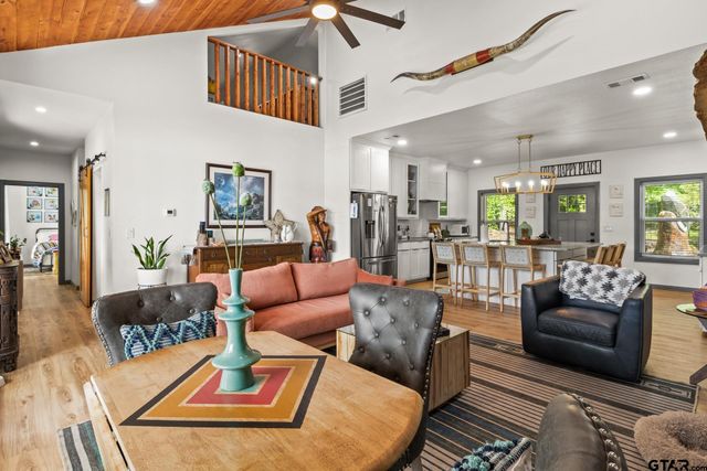 1284 Lake Franklin Dr, Winnsboro, TX 75494