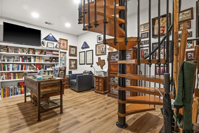 1284 Lake Franklin Dr, Winnsboro, TX 75494