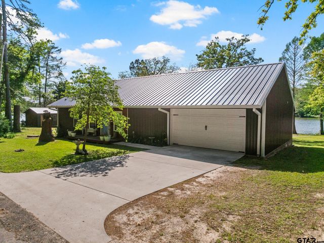 1284 Lake Franklin Dr, Winnsboro, TX 75494