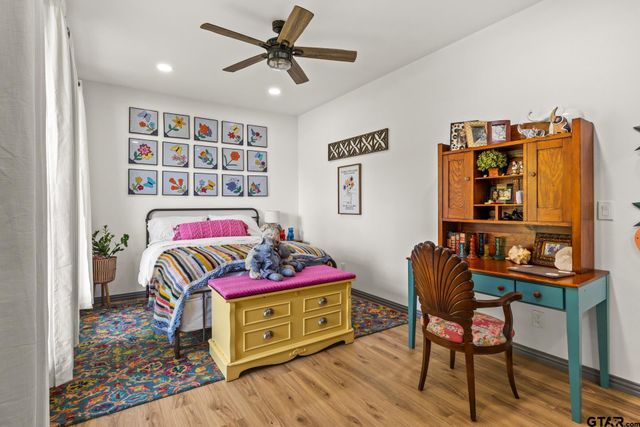 1284 Lake Franklin Dr, Winnsboro, TX 75494