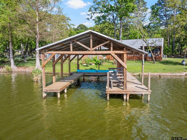 1284 Lake Franklin Dr, Winnsboro, TX 75494
