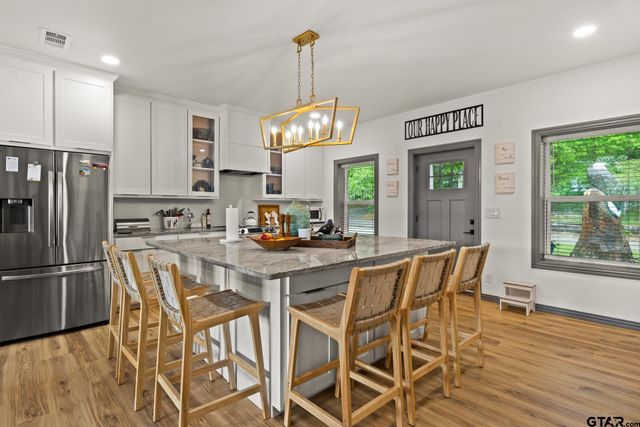 1284 Lake Franklin Dr, Winnsboro, TX 75494