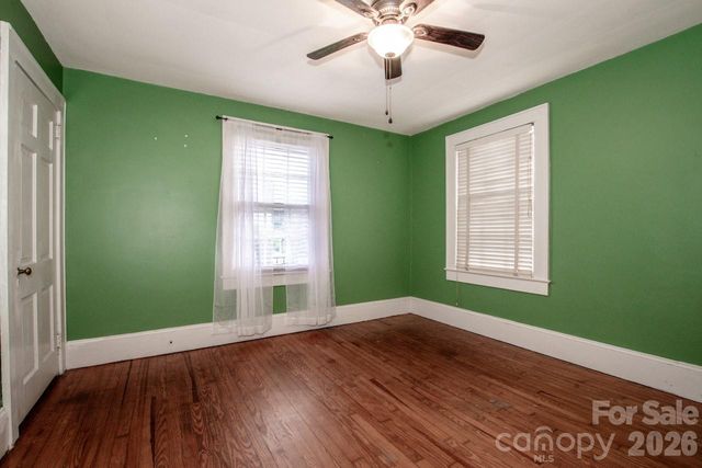 416 S Race Street, Statesville, NC 28677