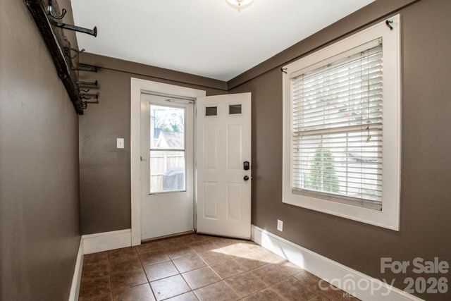 416 S Race Street, Statesville, NC 28677