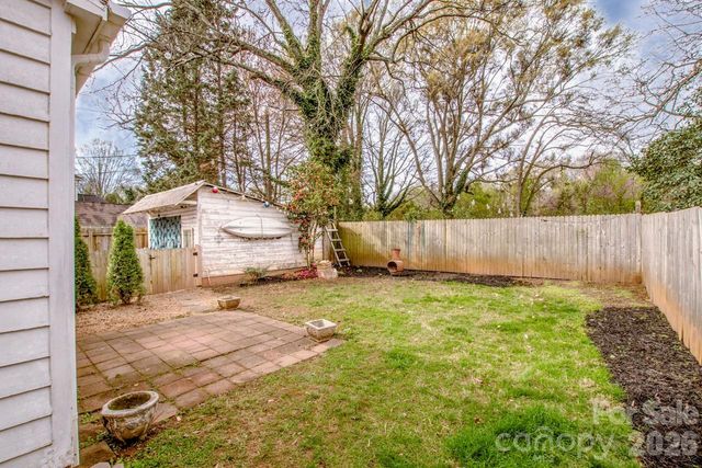 416 S Race Street, Statesville, NC 28677